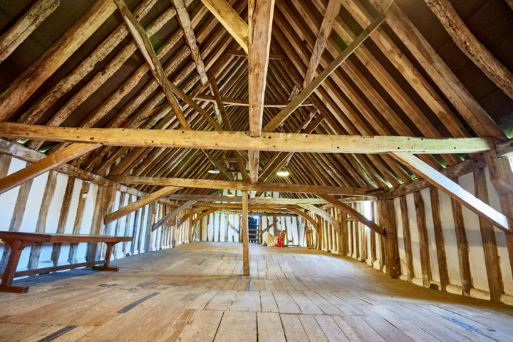 Cressing roofs
