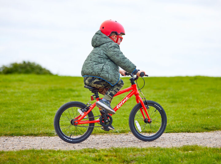 The Essex Country Parks are perfect for younger riders