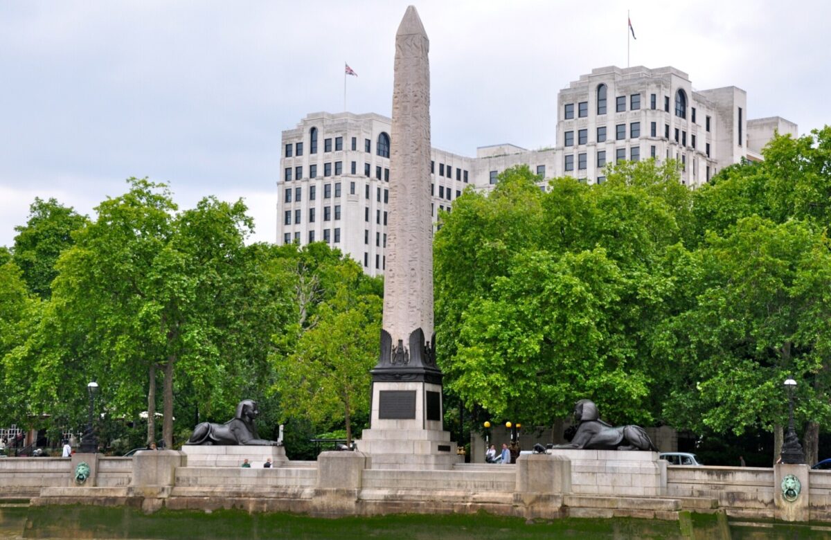 Cleopatras Needle london monuments